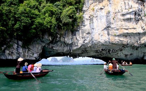 Halong Bay Cruise 01 Day