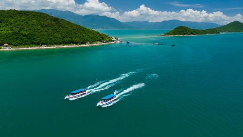 How to get to Diep Son island: Complete travel guide from Nha Trang