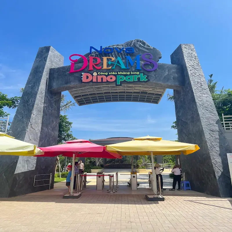 Dino Park – Vietnam's largest dinosaur park: Tickets, opening hours & Visitor guide