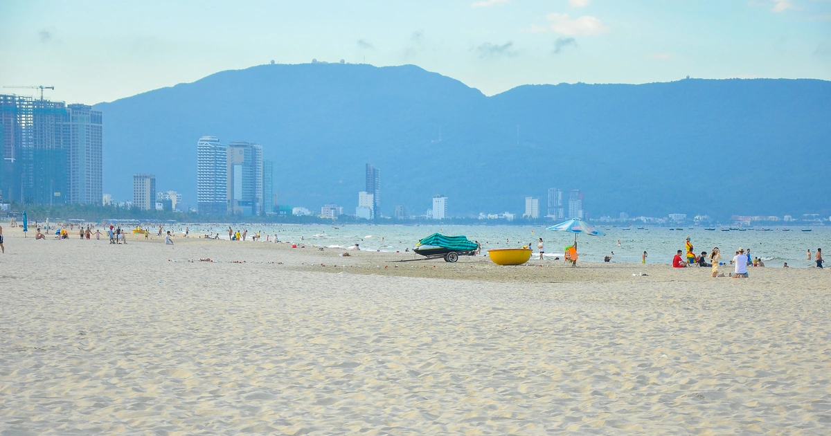 da-nang-itinerary-4-days-my-khe-2-