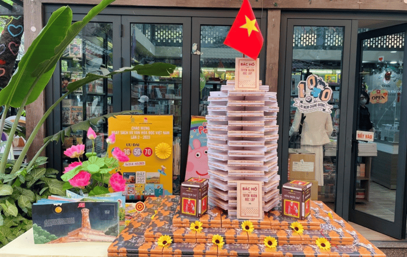 ha-noi-book-street-5-