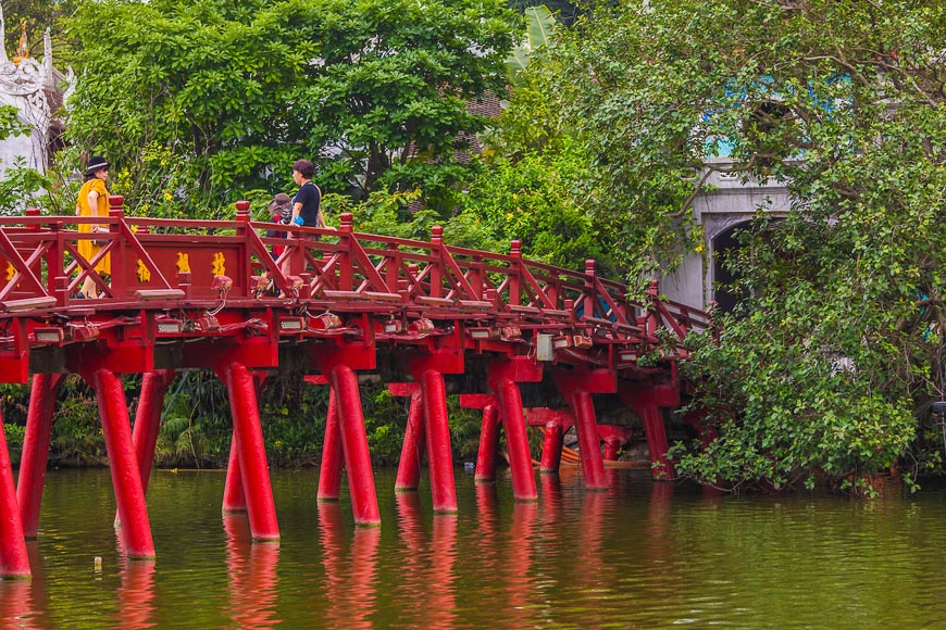 The iconic The Huc Bridge (source: Vietnam tourism)