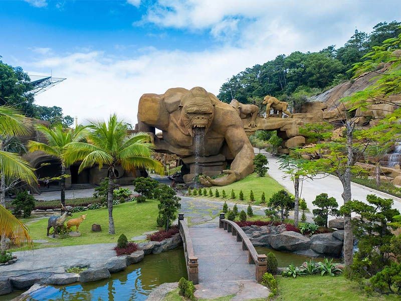 explore-tuan-chau-park-amusement-attractions