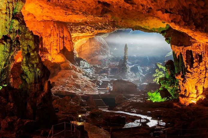 sung-sot-cave-1