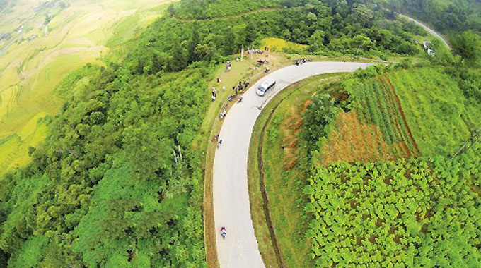 challenging-yourself-with-the-winding-roads