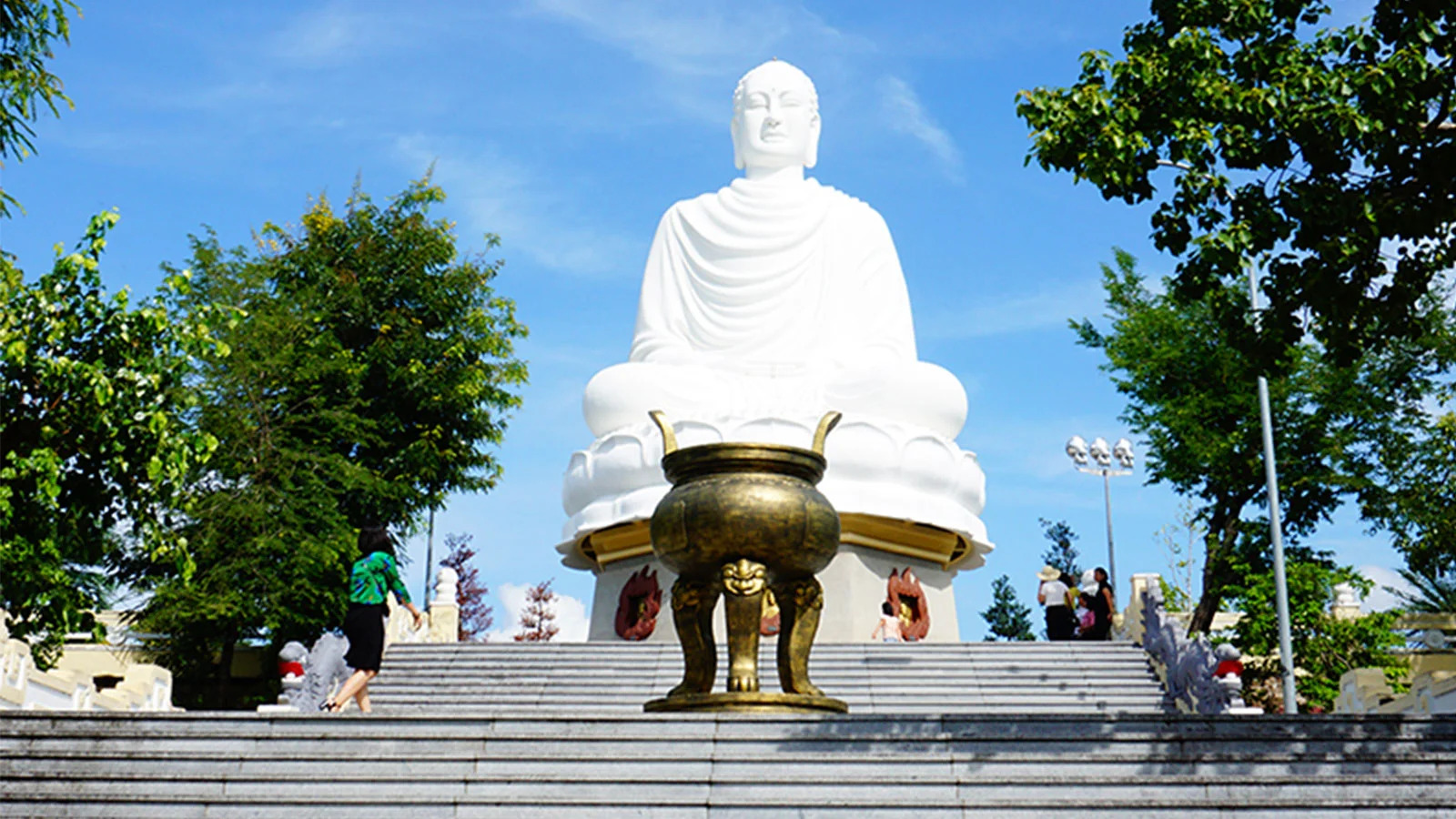 chua-long-son-nha-trang-6