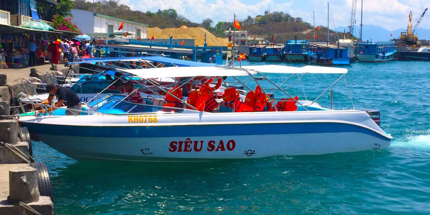 thue-cano-du-lich-nha-trang
