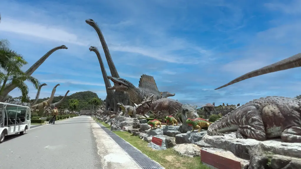 review-dino-park-phan-thiet-viethouzz