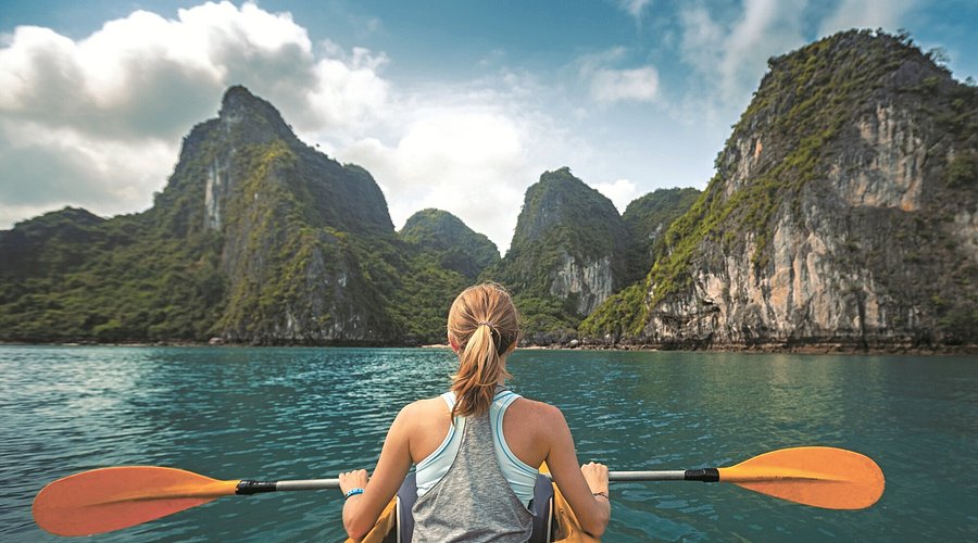 ha-long-bay-kayak-cave