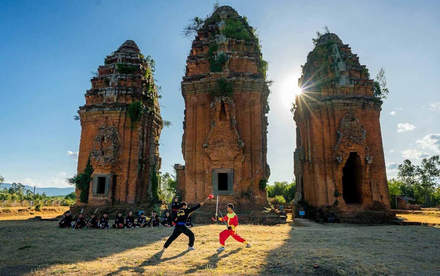 thap-cham-nguyen-phuoc-hoai-2-4986-2485-1655448401