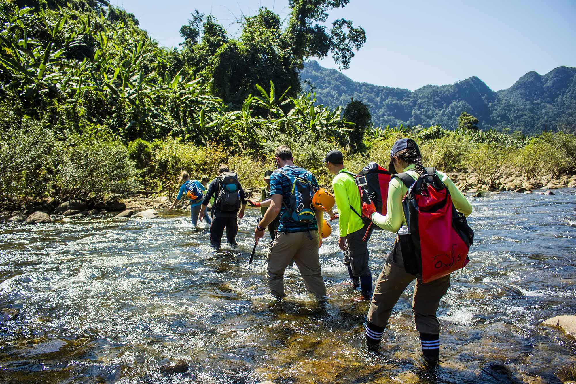 vietnam-tour-agency-1