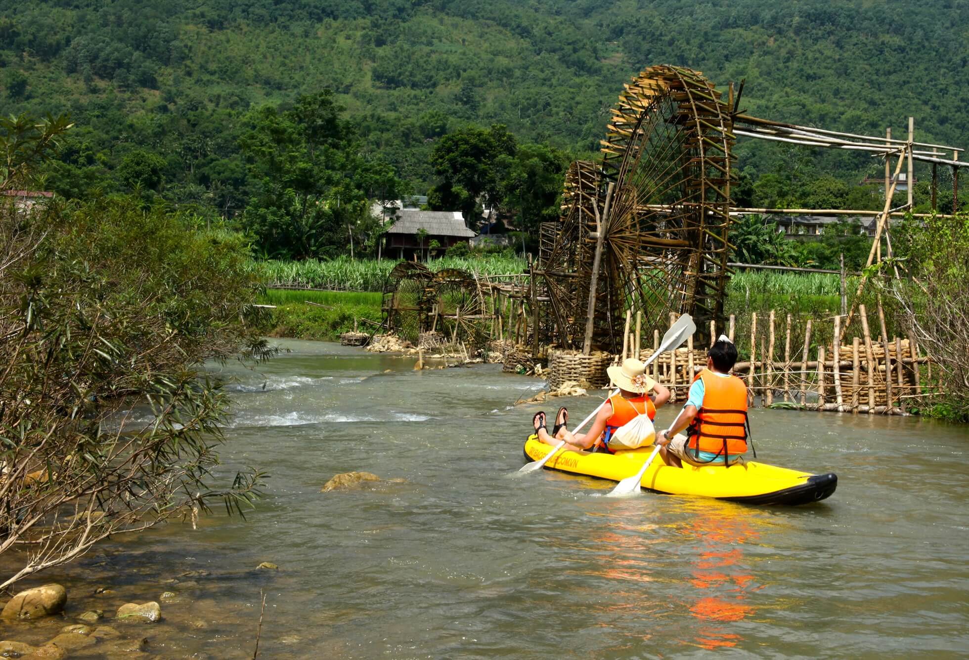 vietnam-tour-agency-13