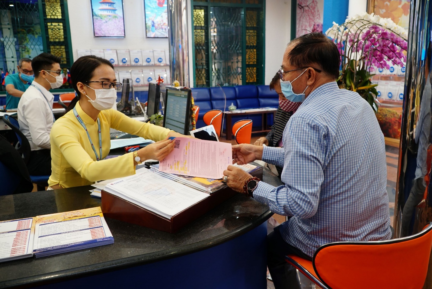 vietnam-tour-agency-8